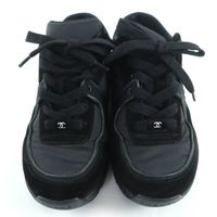 Excellent condition CHANEL G34360 suede leather low-top sneakers