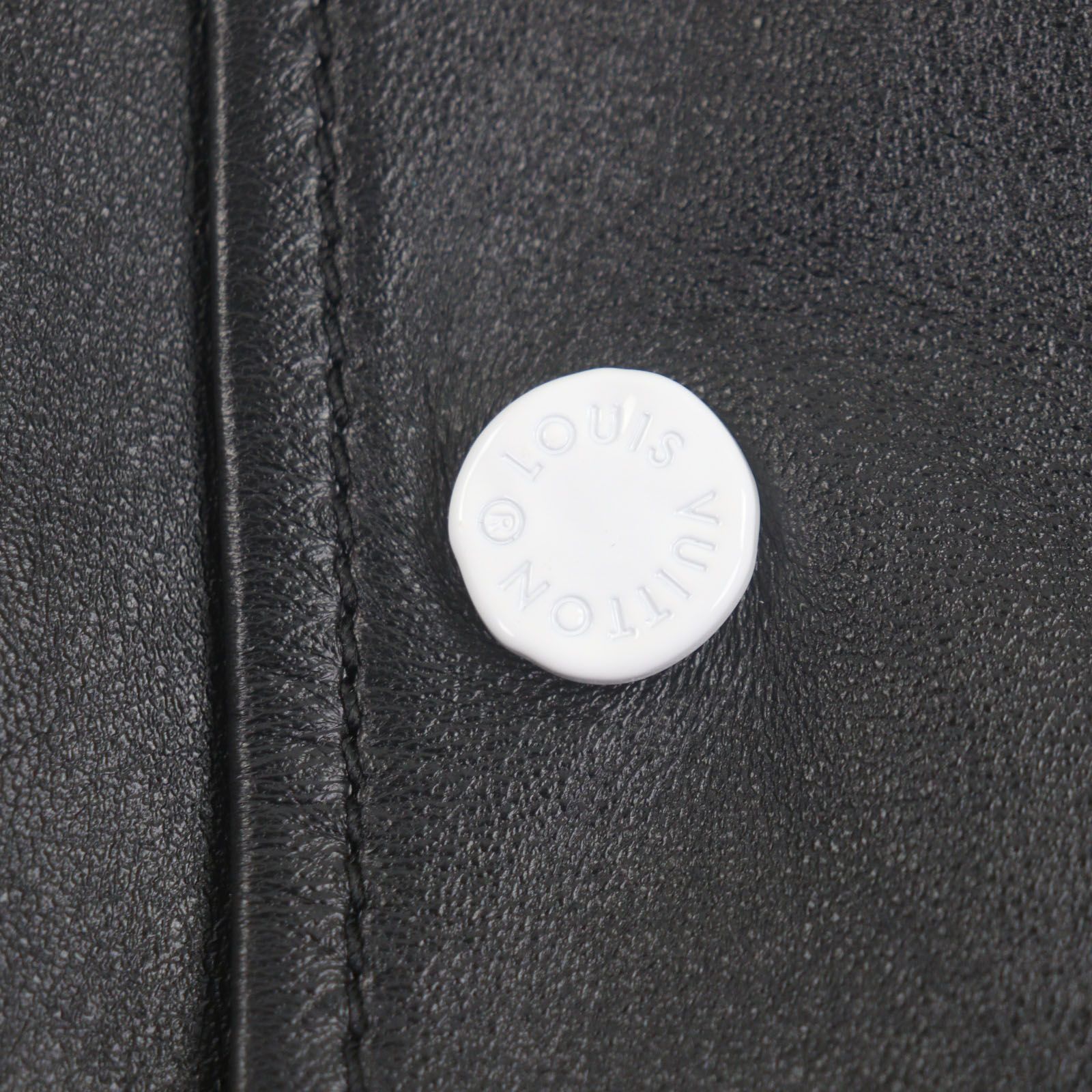 未使用品▽LOUIS VUITTON ルイヴィトン 23SS RM231M プリント レザー