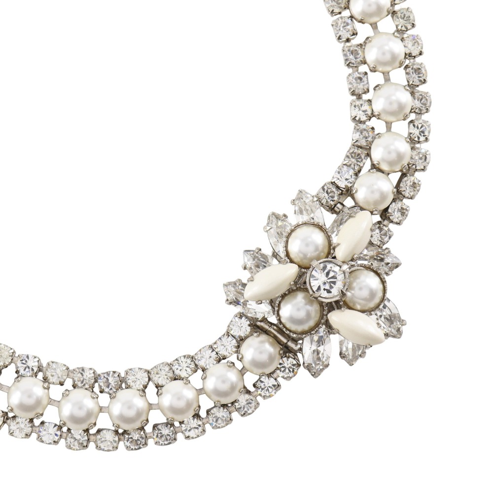 Pre-owned Miu Miu necklace in silver with metal, rhinestones, and