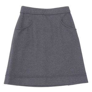 Excellent condition CHANEL P41836 wool and angora blend knee-length trapezoid skirt with Coco buttons, gray, size 34, authentic, women's