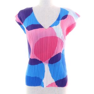 Excellent condition PLEATS PLEASE Issey Miyake PP81-JK712 all-over print V-neck short-sleeve top, size 3, multicolor, made in Japan, authentic, women's