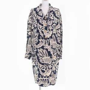 Authentic CHANEL vintage Coco Mark print 100% silk long-sleeved dress from the 1990s, beige and navy, size 38, made in France.