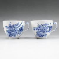 二手皇家哥本哈根藍色花卉曲線餐具，杯碟套裝 x 2 藍色花卉曲線