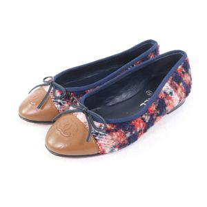 香奈儿 (CHANEL) Ballerina Coco MarkRIBON和斜纹软呢平底鞋，多色，尺码 35.5，附防尘袋，意大利制造，成色极佳。