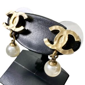 CHANEL/샤넬 페이크 펄 6.0 mm피어스 코코마크 GP 2.6 g A11C 레이디스 【중고】