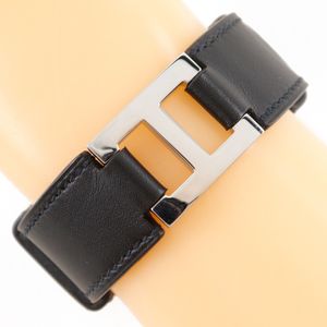 二手爱马仕 H 标志手镯，Vau Chamonix，2005 年，黑色，银色五金，约 17 克，男女皆宜。