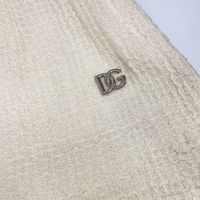 二手 Dolce & Gabbana 白色粗花呢半身裙，40 碼，F4CJHT GDCAW H，配 DG 五金配件