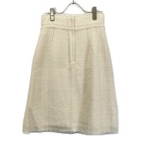 二手 Dolce & Gabbana 白色粗花呢半身裙，40 碼，F4CJHT GDCAW H，配 DG 五金配件