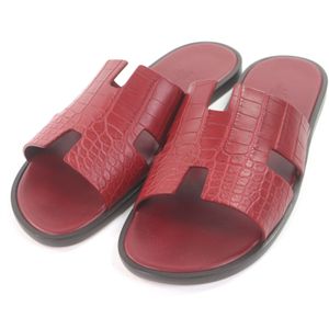 全新爱马仕 Izmir 鳄鱼皮拖鞋/浴室凉鞋，波尔多红，43 码，意大利制造，带鞋盒和防尘袋