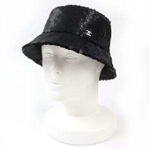 香奈儿 23C Coco Mark 亮片渔夫帽，黑色，M 码，意大利制造，正品，女士款，品相极佳。