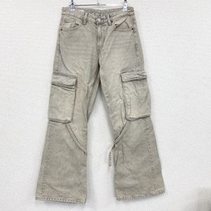 Used ZARA cargo pants, gray, size 4