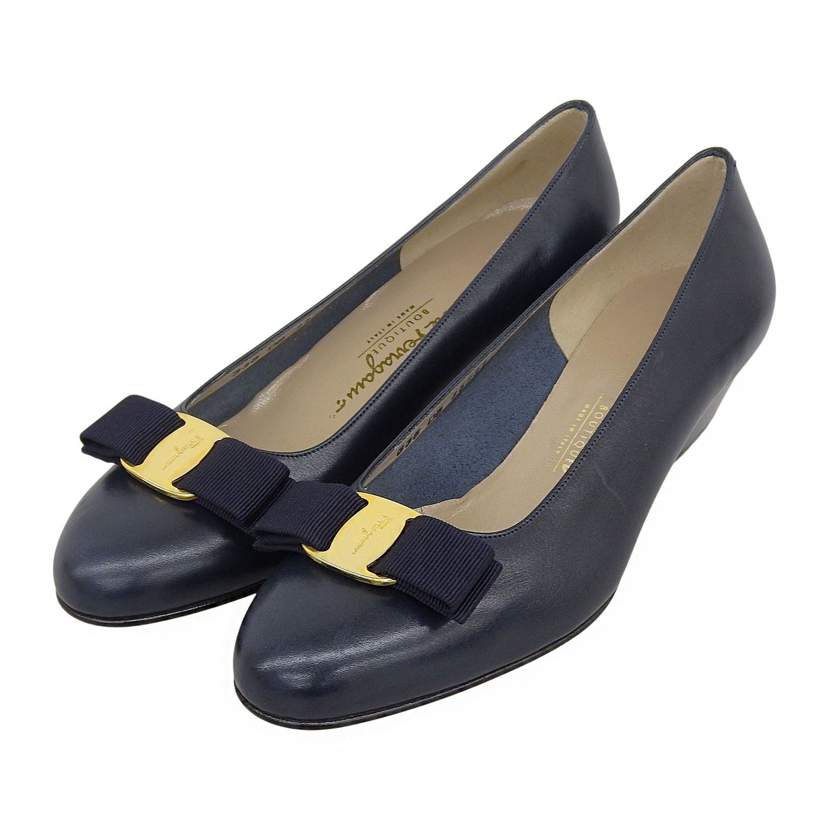 未使用品△Salvatore Ferragamo サルヴァトーレフェラガモ VARA