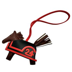 爱马仕 Rodeo PM 手袋，Robeo 24 包饰，其他配饰，Anjou Milo，Tail x Black x Capucines，女士 [二手]