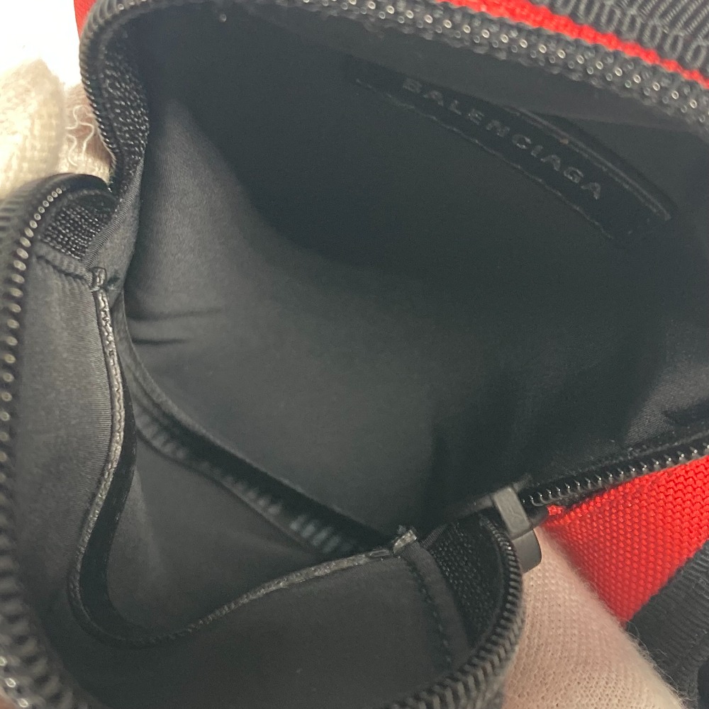 BALENCIAGA Explorer Arm Phone Holder Pouch | 日本二手精品 ｜ DOKODEMO