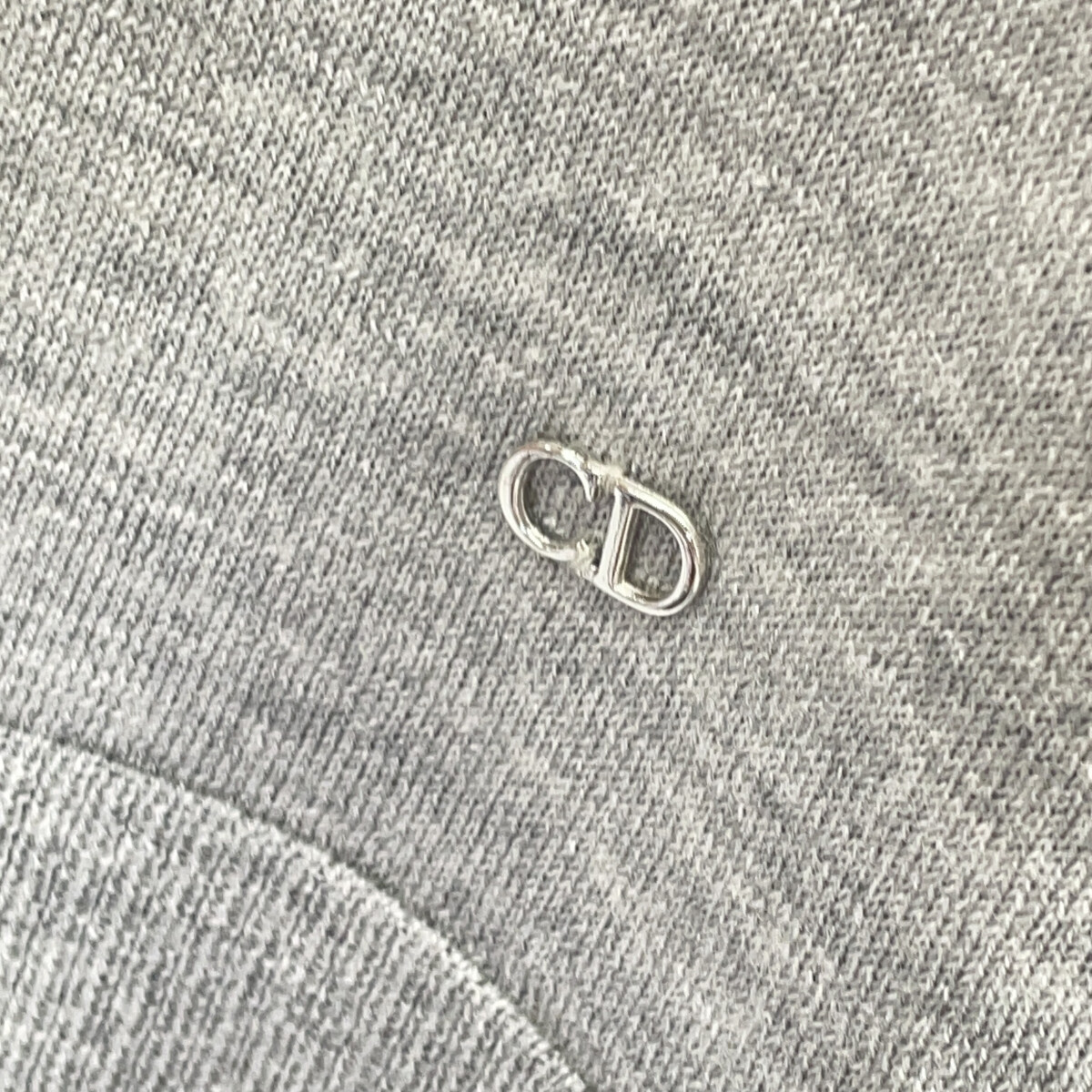 Christian Dior クリスチャンディオール  5E24163AM563 ｸﾞﾚｰ CDﾛｺﾞ金具 ｳｰﾙｼﾙｸ ﾊﾟｰｶｰ 36 クリスチャンディオール 5E24163AM563 ｸﾞﾚｰ CDﾛｺﾞ金具 ｳｰﾙｼﾙｸ ﾊﾟｰｶｰ 36
