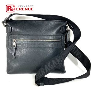 Salvatore Ferragamo標誌肩包