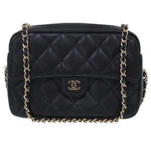 近全新 Chanel Matelasse 經典鏈條手拿包 AP4425 B10583 C3906，亮面粒面小牛皮，黑色，香檳金五金。手拿包 1260。 [二手] CHANEL