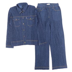 Excellent condition PLEATS PLEASE Issey Miyake PP75-JD021 PP75-JF022 long-sleeved shirt and pants set with logo buttons and denim transfer print. Navy, size 2/0. Authentic, made in Japan. Women's.