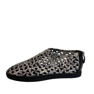 Pre-owned HERMES 22 Oxygen Sneakers, Flats, Slip-Ons, Color