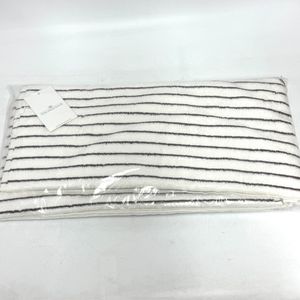 Georg Jensen Damask Bath Towel, 70x140cm, Mahogany Braun x White, Nordic Luxury Towel