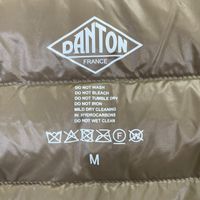Danton DT-A0025RRT 圓領內膽羽絨服，M 碼 [二手]