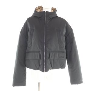 全新 ★ GUCCI 2024 款 789823 雙面 GG 帆布絎縫外套，帶 Logo 貼片，黑色/米色，44 碼，含衣架，意大利製造，正品女款