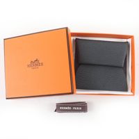 全新未使用☆愛馬仕 Bastia Verso Chevre Gris Misty Noir 零錢包，附 W 印記，含原廠盒，法國製造，女士款