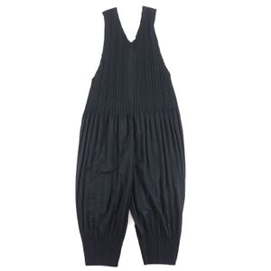Excellent condition △ PLEATS PLEASE by Issey Miyake PP53-JI404 Front Zip V-Neck Jumpsuit/Overalls/All-in-One Black Size 3 Made in Japan Authentic Women's