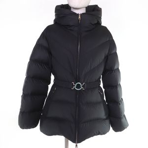 成色極佳 ☆ MONCLER 24-25AW BROSSE 羽絨服，附Logo貼片、帽子和皮帶，黑色，2碼，正品，女款
