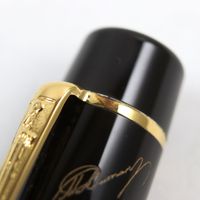 全新狀態 ○MONTBLANCMeisterstück 作家系列 1996 年亞歷山大·仲馬紀念款 18K 金 F 尖 18310/20000 鳶尾花圖案 三劍客主題 簽名鋼筆ブラウン筆盒及筆套 德國製造