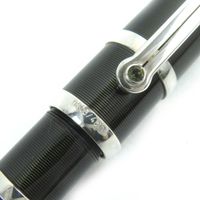 品相極佳 △MONTBLANCPatron 系列 2003 年尼古拉斯·哥白尼限量版鋼筆，18K AG925 M 尖，803/4810 PIX，黑/銀色，帶筆盒，德國製造，重量 60.1 克，男士款