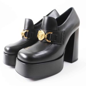 Excellent condition◎ VERSACE Medusa hardware chunky heel platform leather pumps, black with gold hardware, size 37.5, made in Italy, women's.