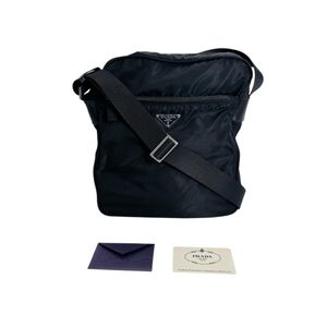 Prada BT0168 Crossbody Bag with Triangle Logo Shoulder Bag

PRADA Black [Pre-owned]