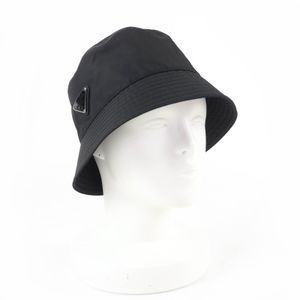 극미품☆PRADA 프라다 1HC137 RE-NYLON 트라이앵글 로고 Plate 버킷 모자 블랙 S 이탈리아제 정규품 레이디스