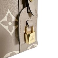 루이비통 M13045 언플랜트 2way 가방 올 인 BB 토트 백
LOUIS VUITTON 베이지【중고】