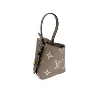 루이비통 M13045 언플랜트 2way 가방 올 인 BB 토트 백
LOUIS VUITTON 베이지【중고】