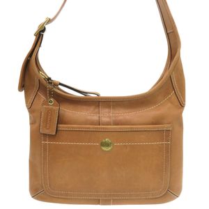 กระเป๋าสะพายไหล่หนังสีน้ำตาล Coach รุ่น 1950 [มือสอง] COACH