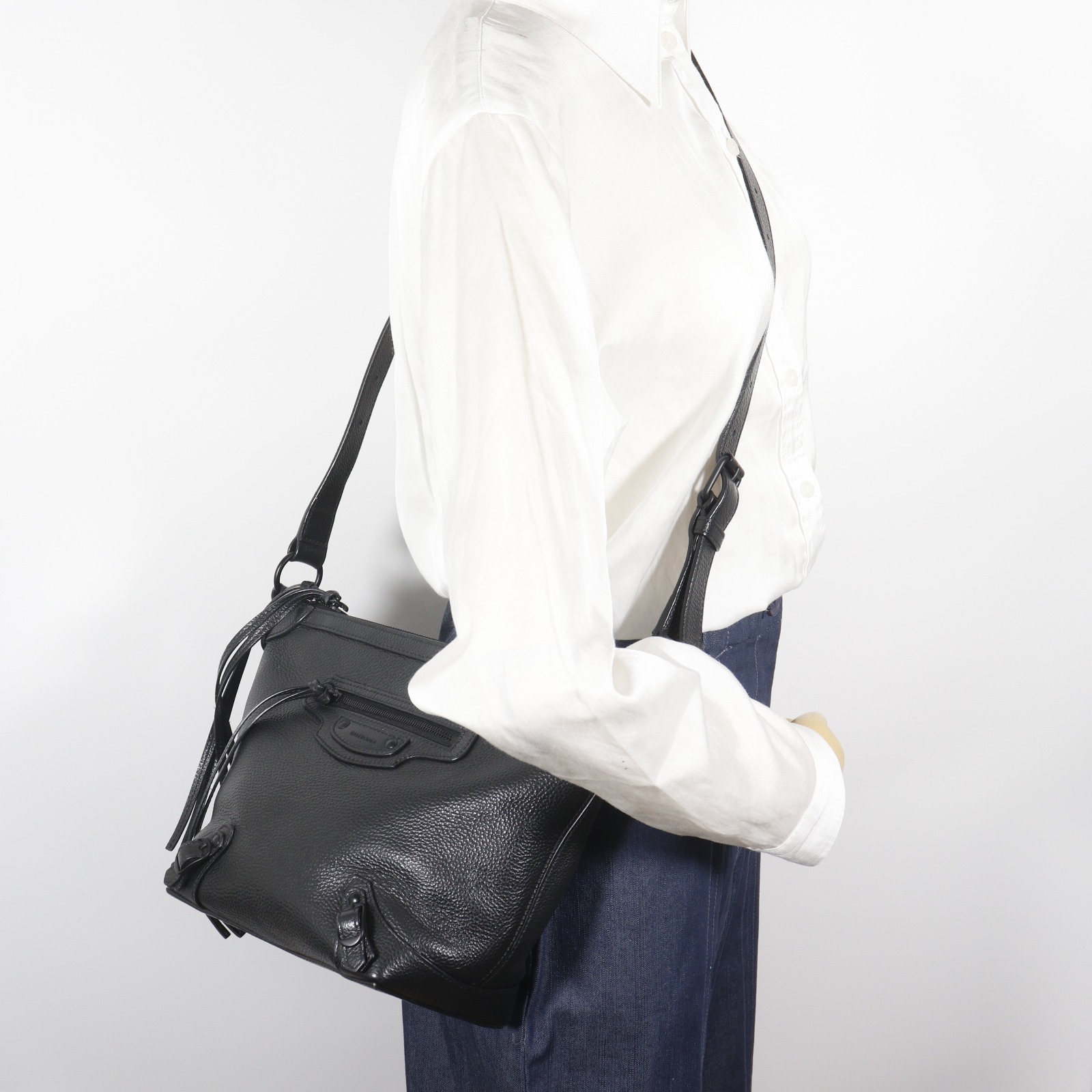 【BALENCIAGA】バレンシアガ ネオ クラシック ホーボー 689946 カーフ 黒 レディース ショルダーバッグ BALENCIAGA - 【BALENCIAGA】バレンシアガ ネオ クラシック ホーボー