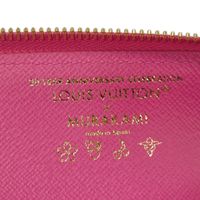 二手LOUIS VUITTONLV x TM 夏洛特聯名鉛筆袋，由村上隆設計，飾有愛斯咳朗/Bron白色花朵 LV 標誌。全新未使用。 Monogram顏色粉紅筆袋。 GI1303