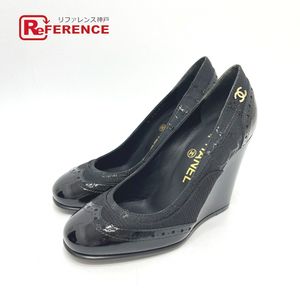 CHANEL Coco Mark Pumps