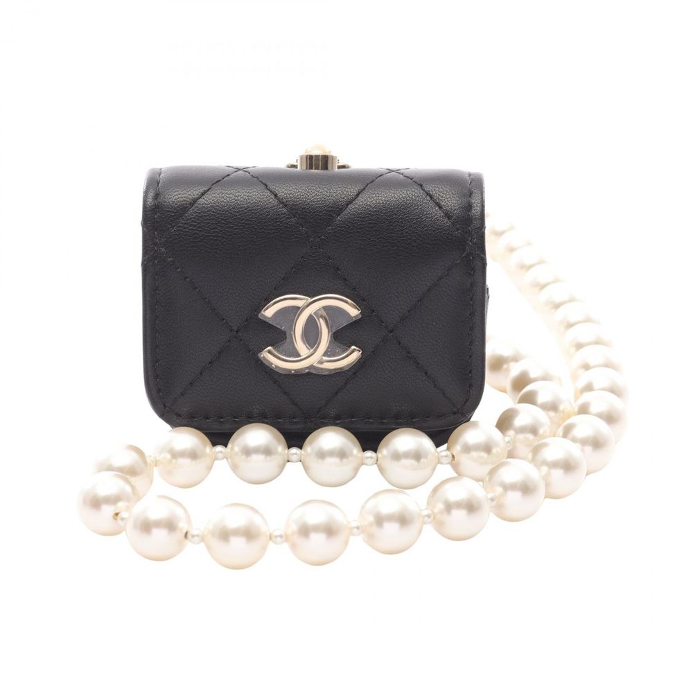 [Used] Chanel CHANEL Mobile Phone/Smartphone Accessory Matelassé AirPods Case with Shoulder Strap, Black Lambskin (Sheepskin), Matelassé Pearl Chain AirPods Case