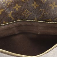 Louis LOUIS VUITTON Menil Montan MM Shoulder Bag M40473 Monogram Canvas 2011 Brown MI2191 Crossbody/Shoulder Bag Magnetic Closure Unisex [Used]