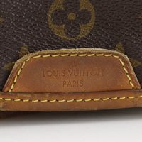 Louis LOUIS VUITTON Menil Montan MM Shoulder Bag M40473 Monogram Canvas 2011 Brown MI2191 Crossbody/Shoulder Bag Magnetic Closure Unisex [Used]