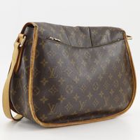 Louis LOUIS VUITTON Menil Montan MM Shoulder Bag M40473 Monogram Canvas 2011 Brown MI2191 Crossbody/Shoulder Bag Magnetic Closure Unisex [Used]