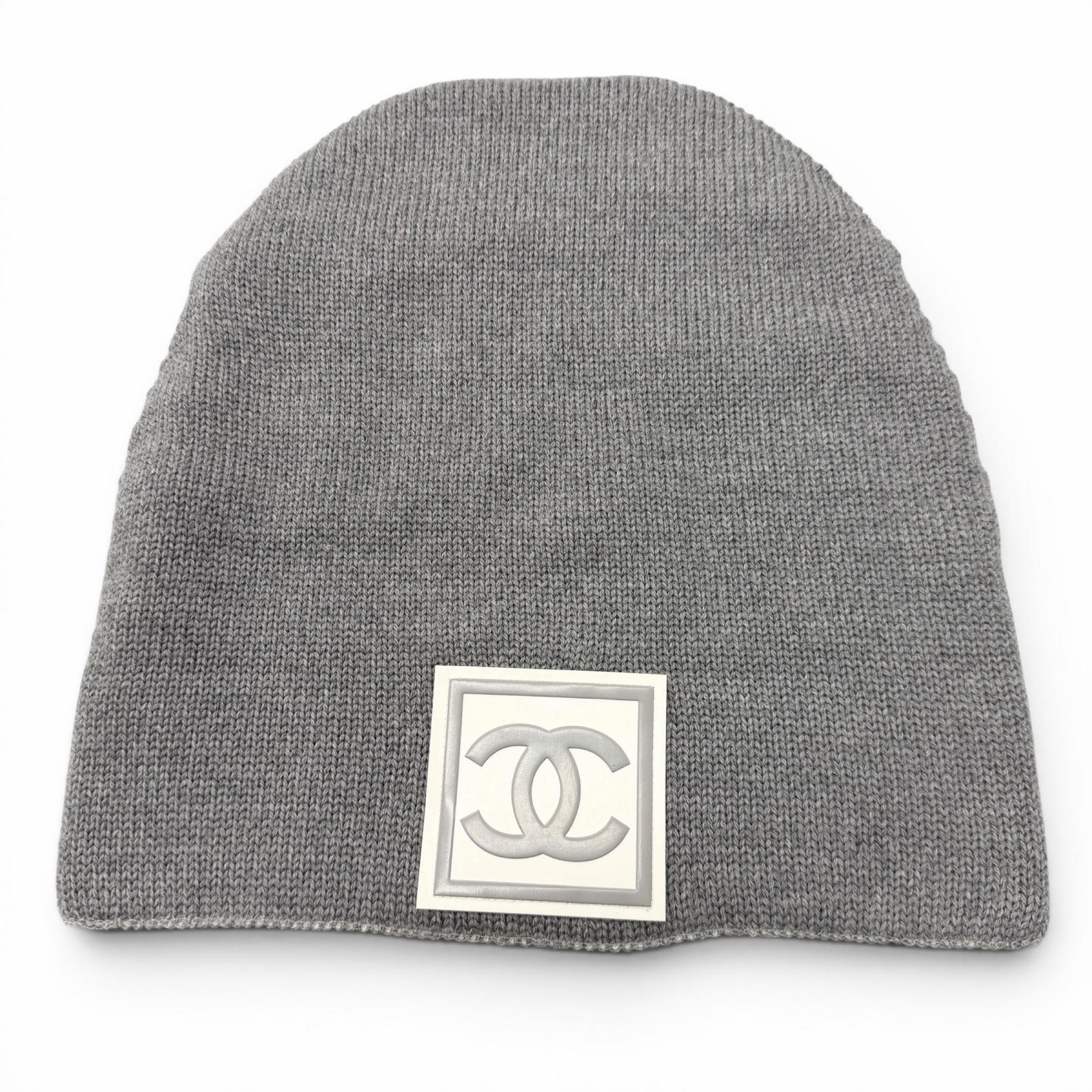 Excellent condition HERMES vintage 100% cashmere beanie/knit cap