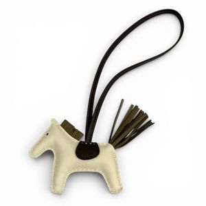Excellent condition★HERMES Rodeo Charm PM, Crée Toupe (chocolate) leather bag charm, G stamp, made in France, women's, with box.