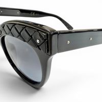 Excellent condition △ BOTTEGA VENETA Felis Limited Edition 