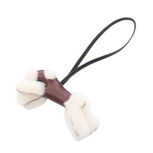 【中古】 エルメス HERMES チャーム バディチャーム ルージュセリエ ルージュセリエ/ブラック ムートン バディ チャーム ルージュセリエ/ブラック レディース