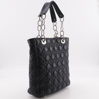 크리스찬 디올 Dior 레이디 디올 토트백 카나주 체인 토트 램스킨 블랙 어깨걸이, 손잡이, A5 자석 타입 레이디 디올 여성용【중고】