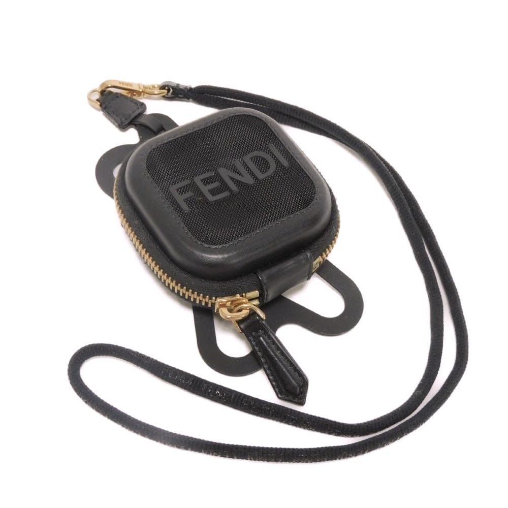 중고 FENDI 펜디 폰홀더 파우치 아이폰 메쉬 카프 러버 지퍼 넥 스트랩 2WAY 로고 블랙 스마트폰 액세서리